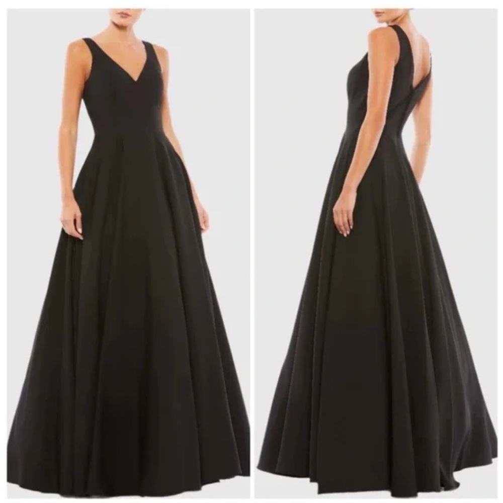 NWT Ieena Mac Duggal Black Classic Sleeveless A Line Gown with Pockets 48924